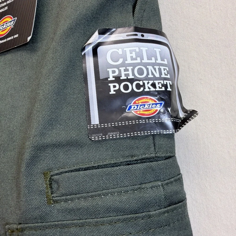 Brand New With Tags Dickies 54 Relaxed Fit Shorts